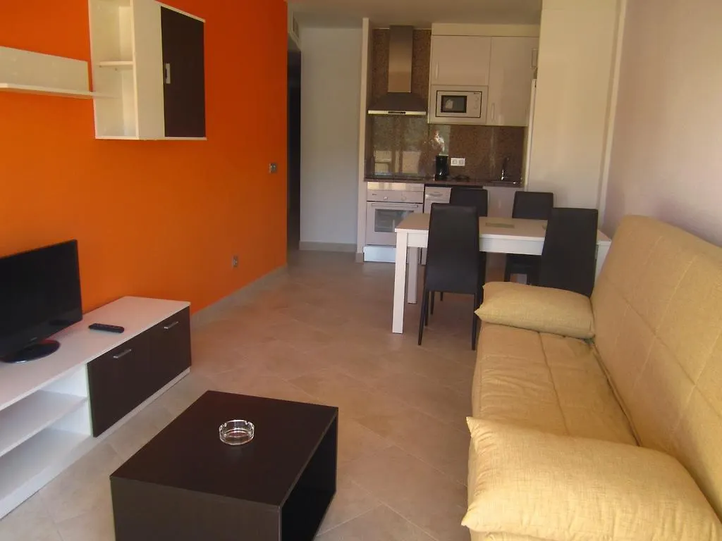 Aparthotel Apartamentos Cala Azul La Mora