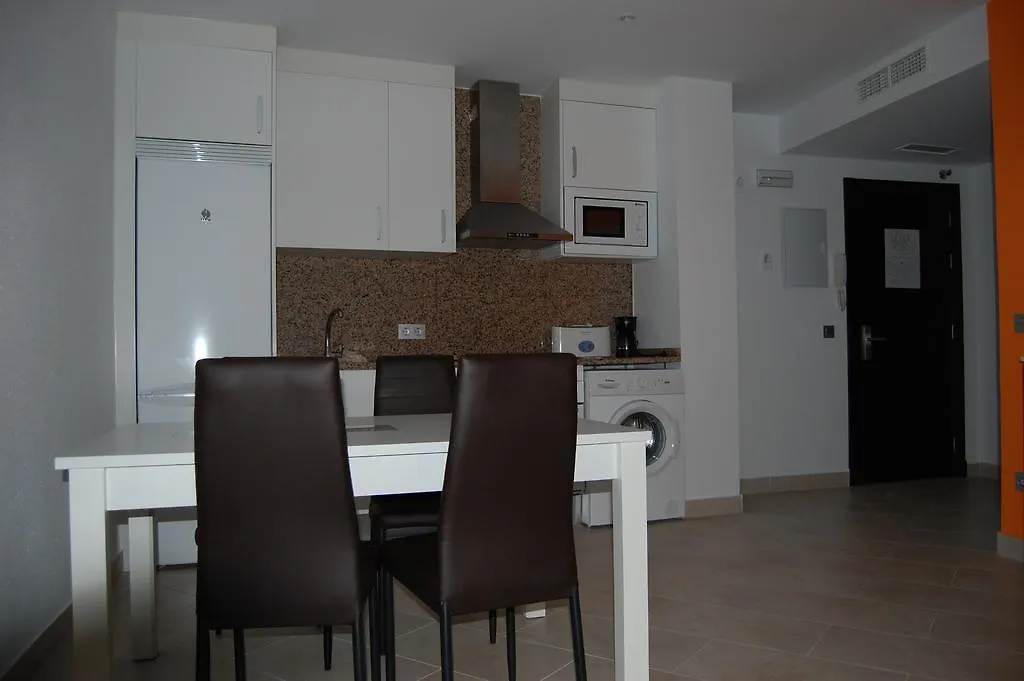 Aparthotel Apartamentos Cala Azul La Mora