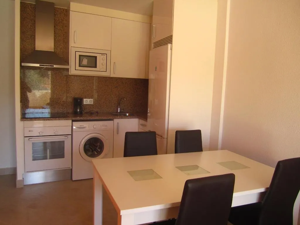 Aparthotel Apartamentos Cala Azul La Mora