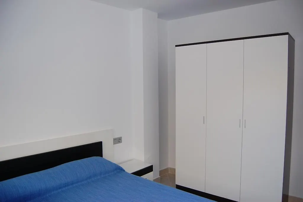 Apartamentos Cala Azul La Mora Spain