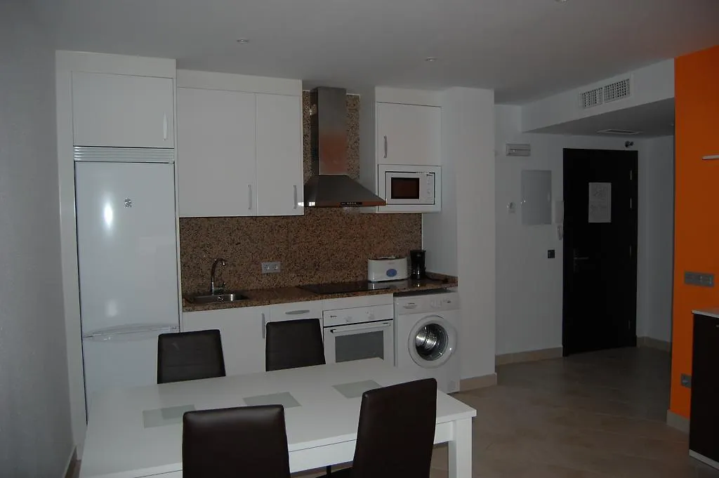 Apartamentos Cala Azul La Mora Aparthotel