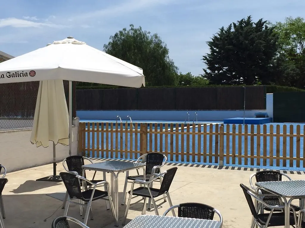 شقة فندقية لامورا Apartamentos Cala Azul